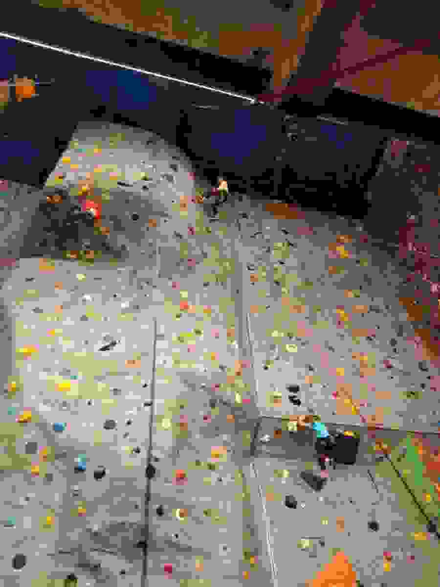 YWcKSbvRQj
