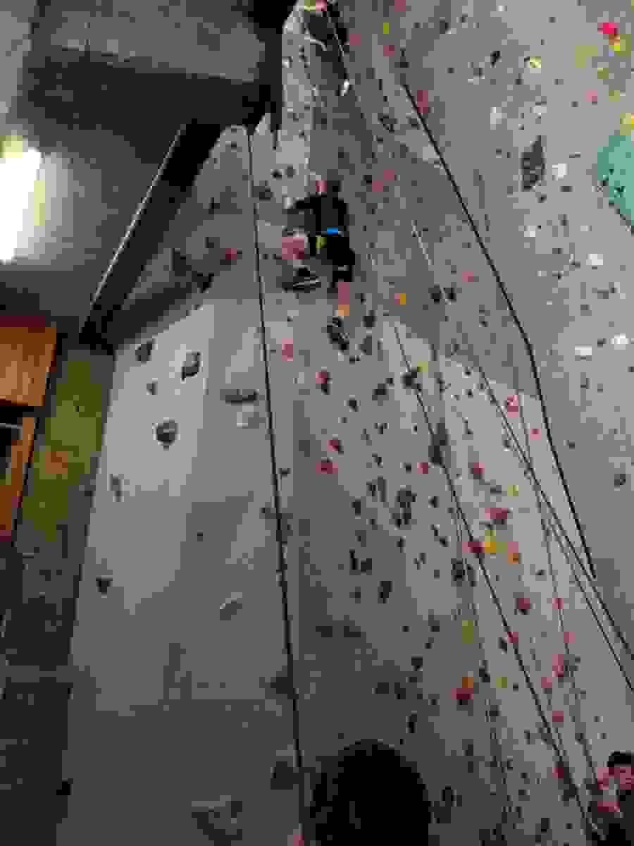 v9UlBw7aT2